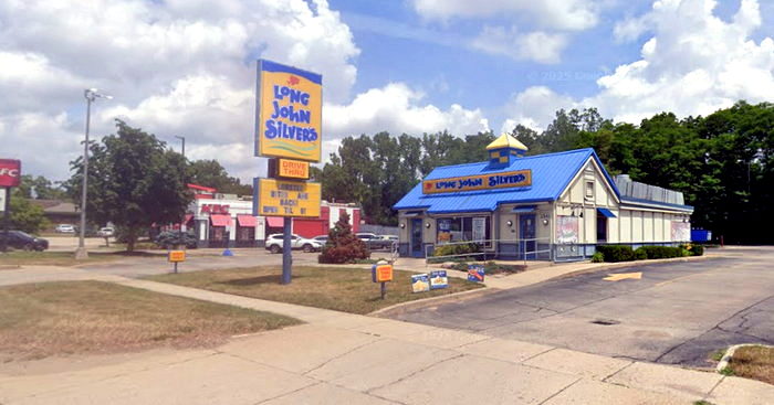 Long John Silvers - Walker- 2542 Alpine Avenue Nw